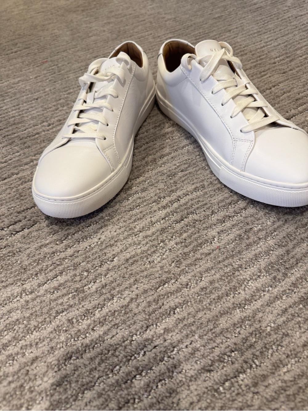 Men's White Low-Top Leather Sneakers